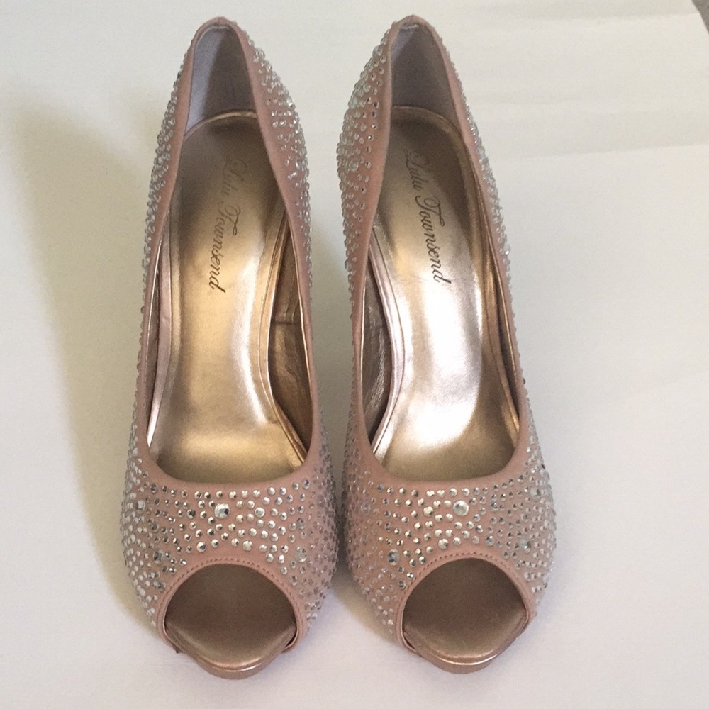 Lulu Townsend Heels ✨